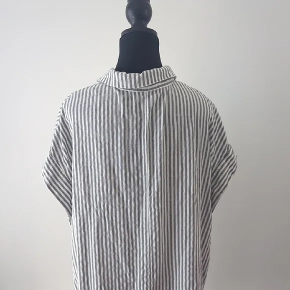 Gray and White Striped Dress - Picture 4 of 6